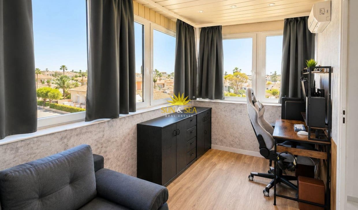 3 chambre Appartement à vendre à La Florida - 229 000 € (Ref: 9922998)