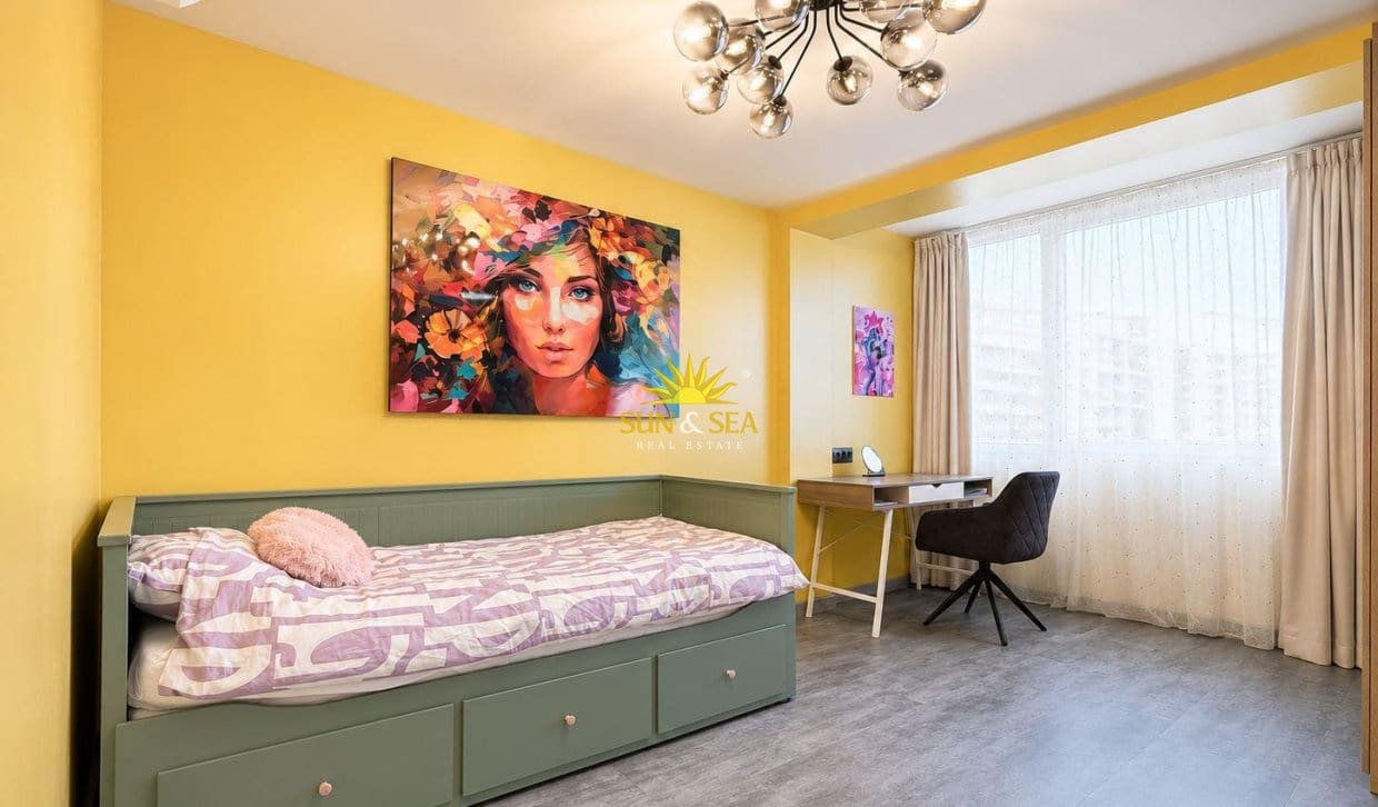 3 camera da letto Appartamento in vendita in Benidorm con piscina - 379.000 € (Rif: 9924943)