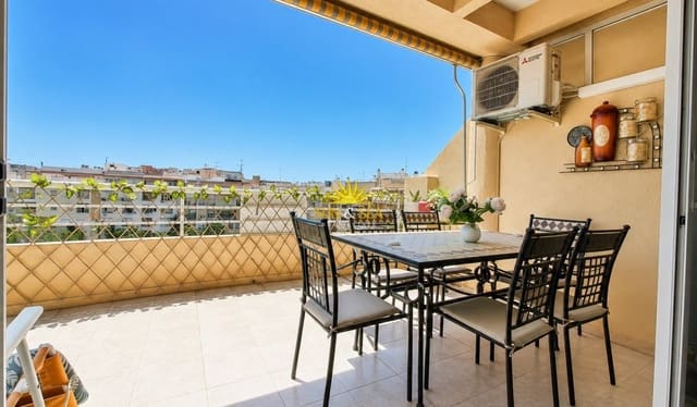 Ático de 2 habitaciones en Avenida Habaneras - Curva de Palangre, Torrevieja en venta con garaje - 220.000 € (Ref: 9924944)