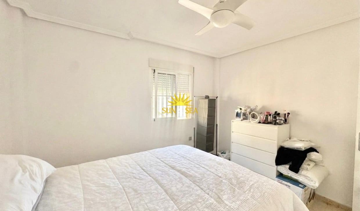 3 bedroom Villa for rent in Orihuela Costa with pool garage - € 1,500 (Ref: 9924945)