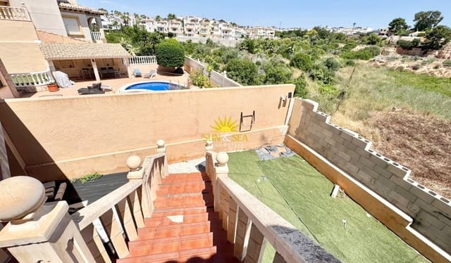 3 bedroom Villa for rent in Lomas de Cabo Roig - Los Dolses, Orihuela with pool garage - € 1,500 (Ref: 9924945)