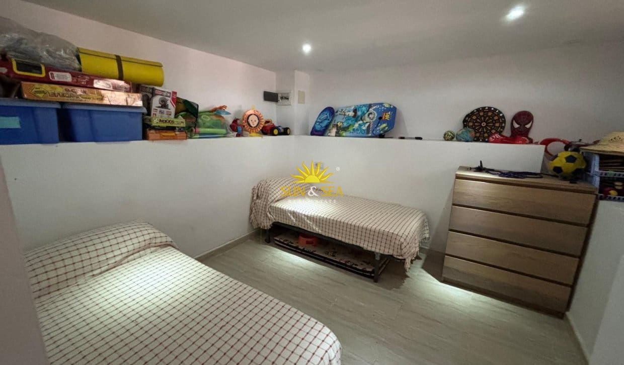 4 soverom Bungalow til salgs i Orihuela Costa - € 169 900 (Ref: 9925154)