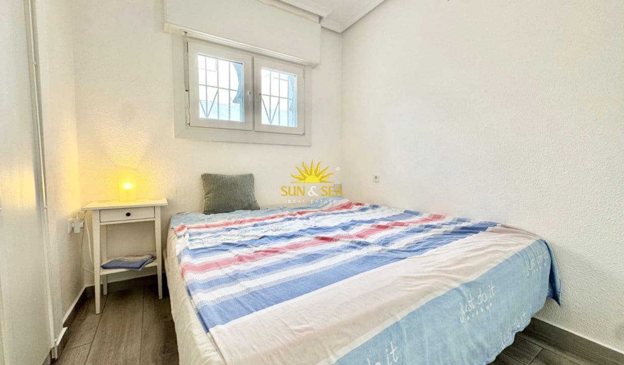 1 Zimmer Haus zu vermieten in Orihuela Costa - 800 € (Ref: 9927912)