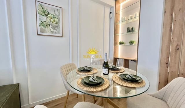 2 slaapkamer Appartement te koop in Avenida Habaneras - Curva de Palangre, Torrevieja - € 230.000 (Ref: 9928488)