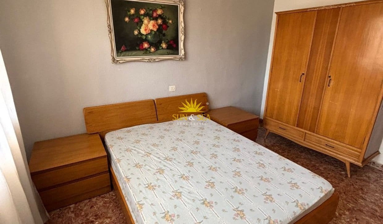   4 soveværelse   ferieLejlighed i Santiago de la Ribera     - € 850 (Ref: 9928548)