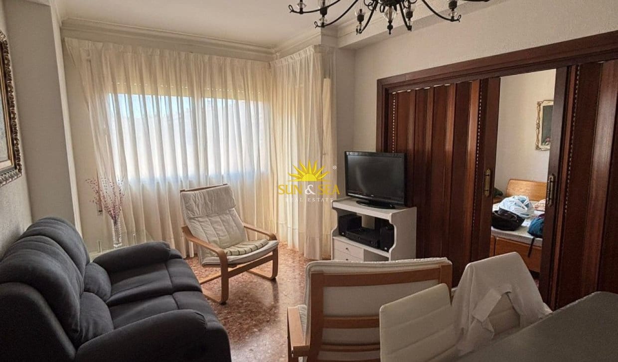   4 soveværelse   ferieLejlighed i Santiago de la Ribera     - € 850 (Ref: 9928548)