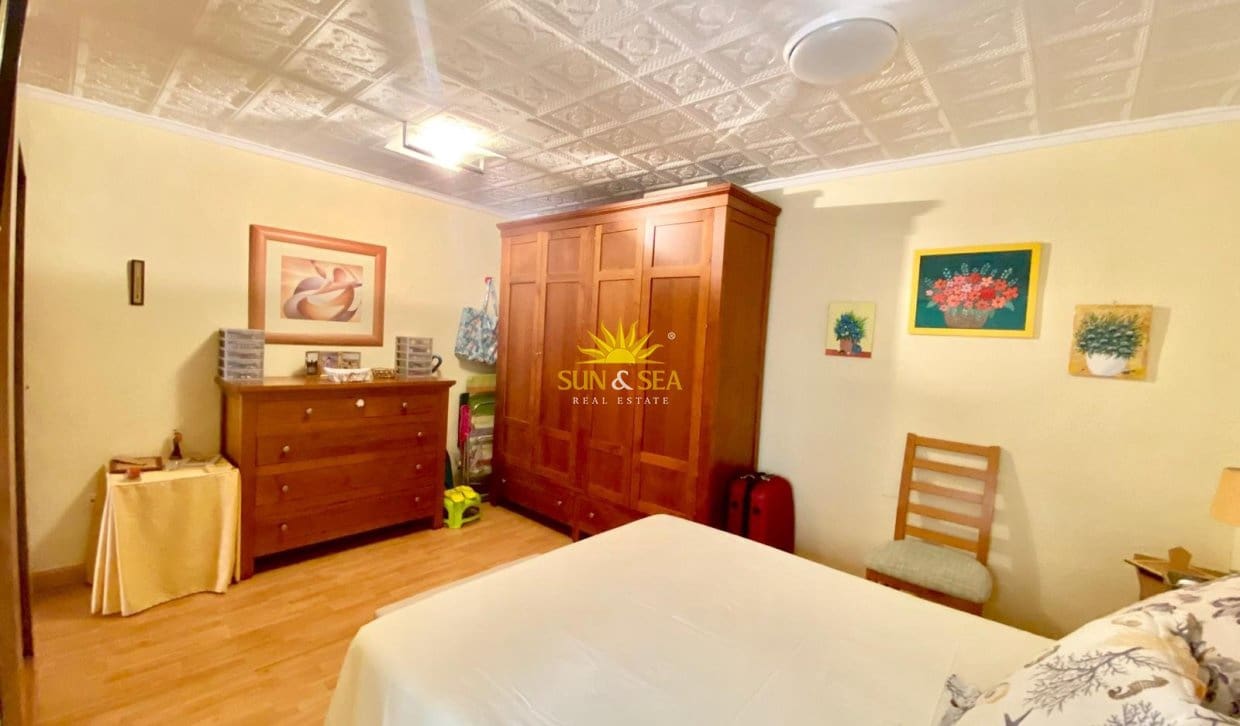 Apartamento de 2 habitaciones en San Pedro del Pinatar en venta - 123.900 € (Ref: 9928549)