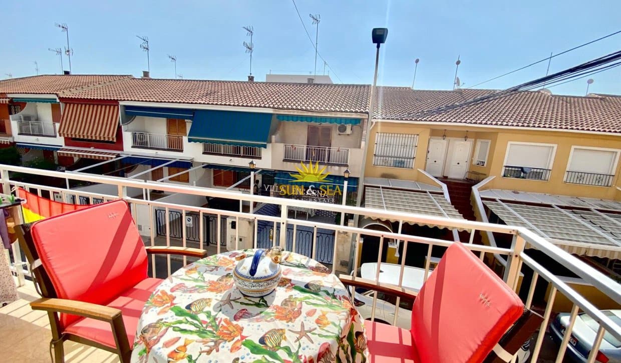 Apartamento de 2 habitaciones en San Pedro del Pinatar en venta - 123.900 € (Ref: 9928549)