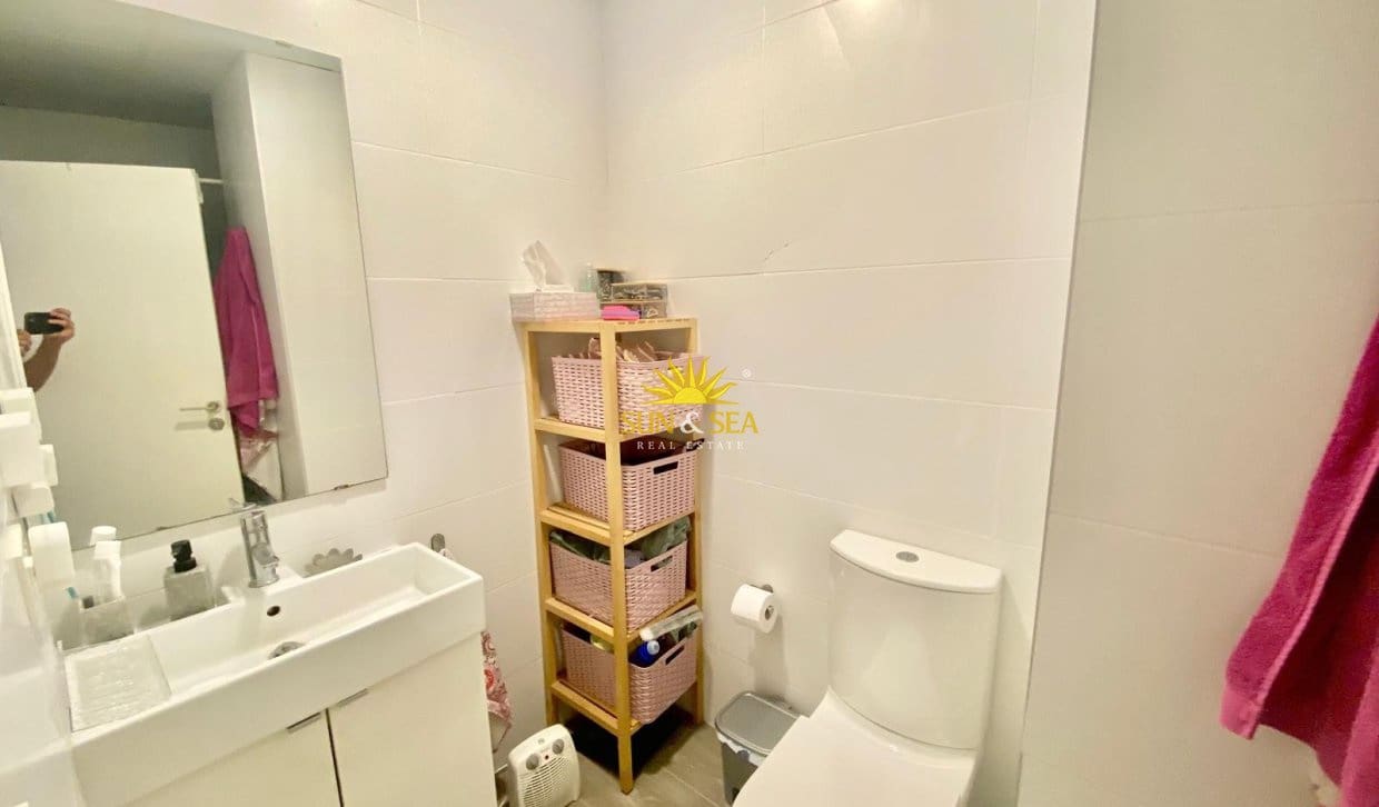 Apartamento de 3 habitaciones en Alicante / Alacant ciudad en venta - 350.000 € (Ref: 9928550)