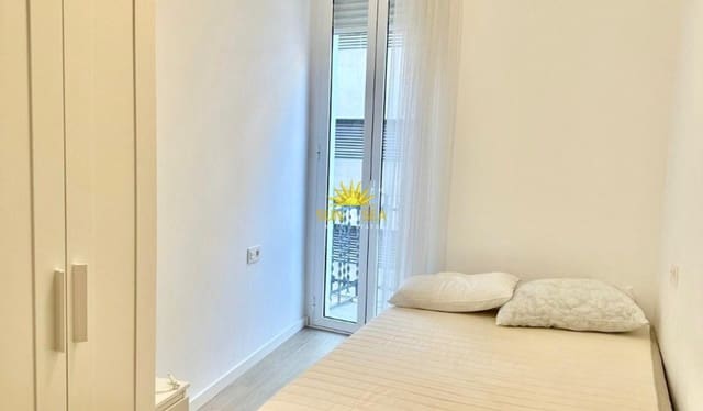 3 soveværelse Lejlighed til salg i Mercado, Alicante by - € 350.000 (Ref: 9928550)