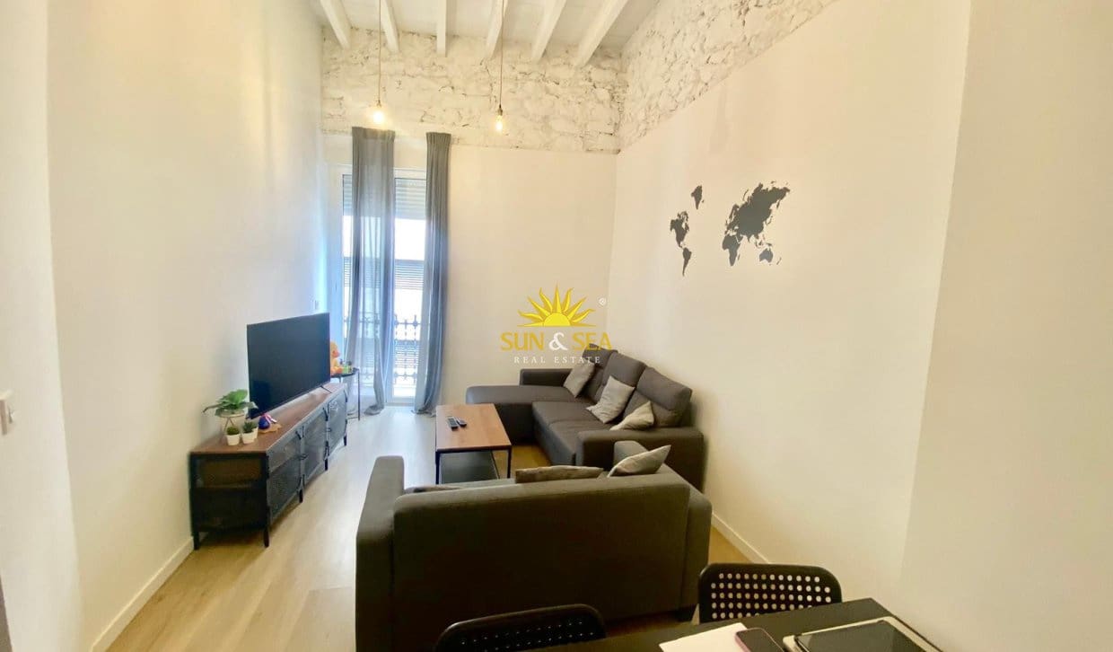 Apartamento de 3 habitaciones en Alicante / Alacant ciudad en venta - 350.000 € (Ref: 9928550)