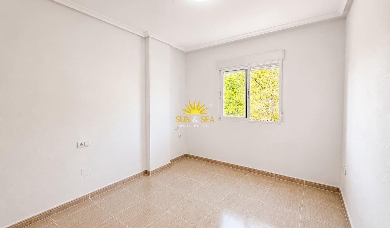 2 sypialnia Dom do wynajęcia w Algorfa z basenem garażem - 750 € (Ref: 9935209)