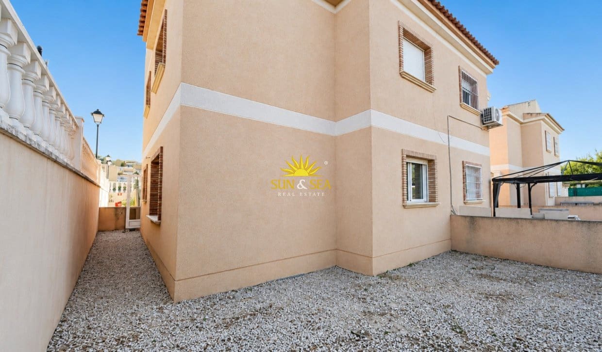 2 sypialnia Dom do wynajęcia w Algorfa z basenem garażem - 750 € (Ref: 9935209)
