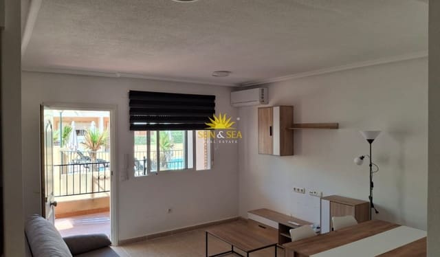 2 soveværelse Bungalow til leje i Algorfa med swimmingpool garage - € 850 (Ref: 9935209)