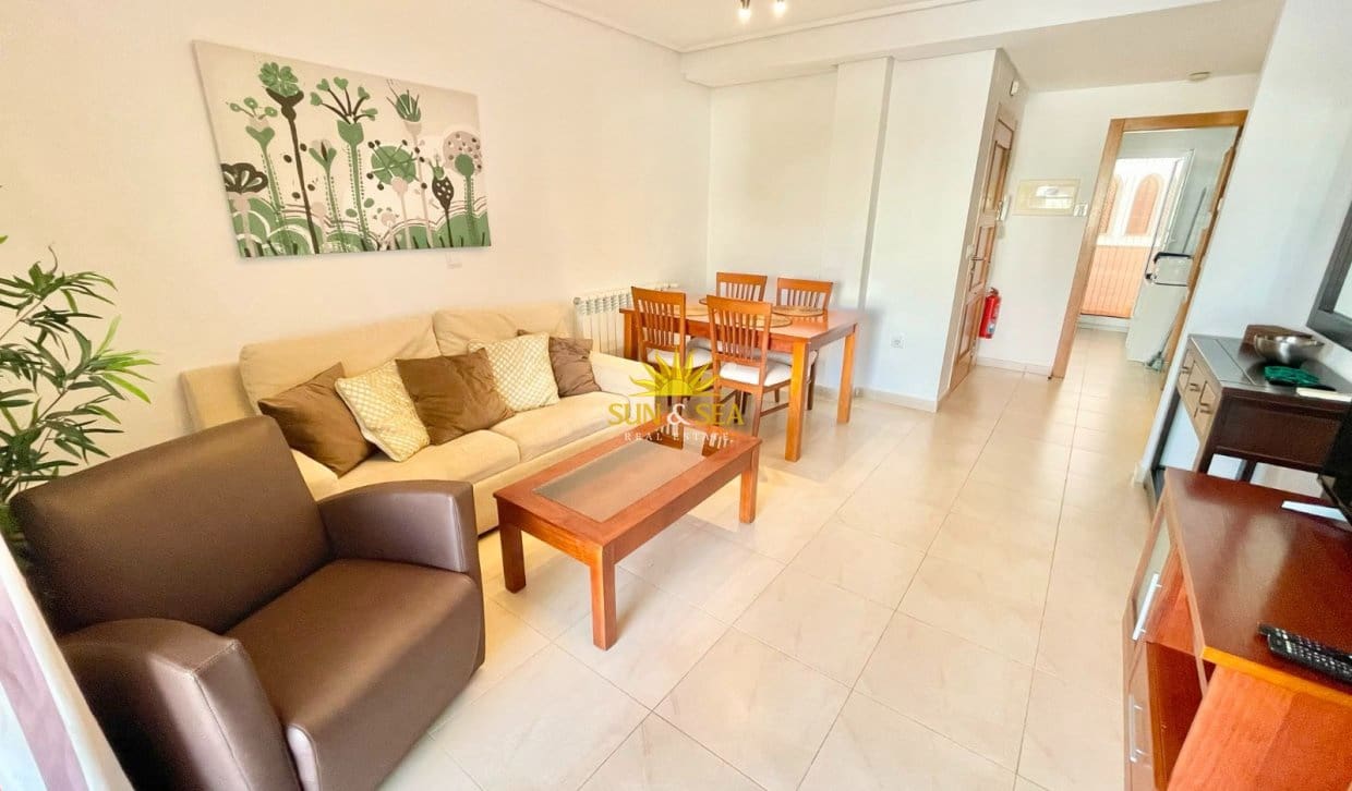 2 Zimmer Apartment zu vermieten in La Torre Golf Resort mit Pool Garage - 950 € (Ref: 9936700)