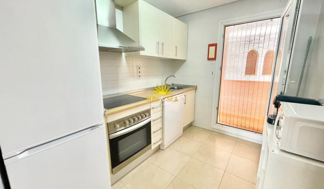2 Zimmer Apartment zu vermieten in La Torre Golf Resort mit Pool Garage - 950 € (Ref: 9936700)
