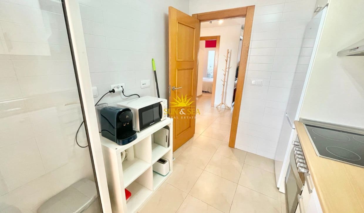 2 Zimmer Apartment zu vermieten in La Torre Golf Resort mit Pool Garage - 950 € (Ref: 9936700)