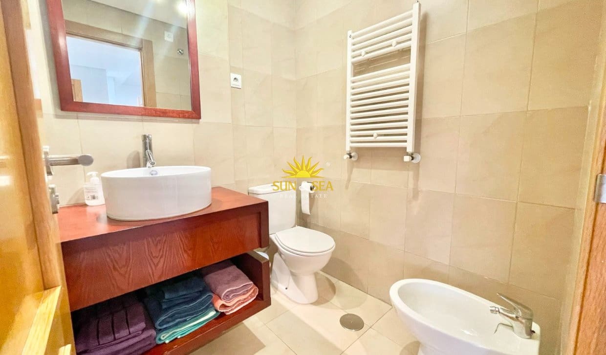 2 Zimmer Apartment zu vermieten in La Torre Golf Resort mit Pool Garage - 950 € (Ref: 9936700)