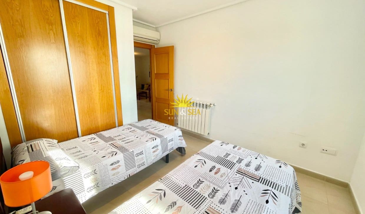 2 Zimmer Apartment zu vermieten in La Torre Golf Resort mit Pool Garage - 950 € (Ref: 9936700)