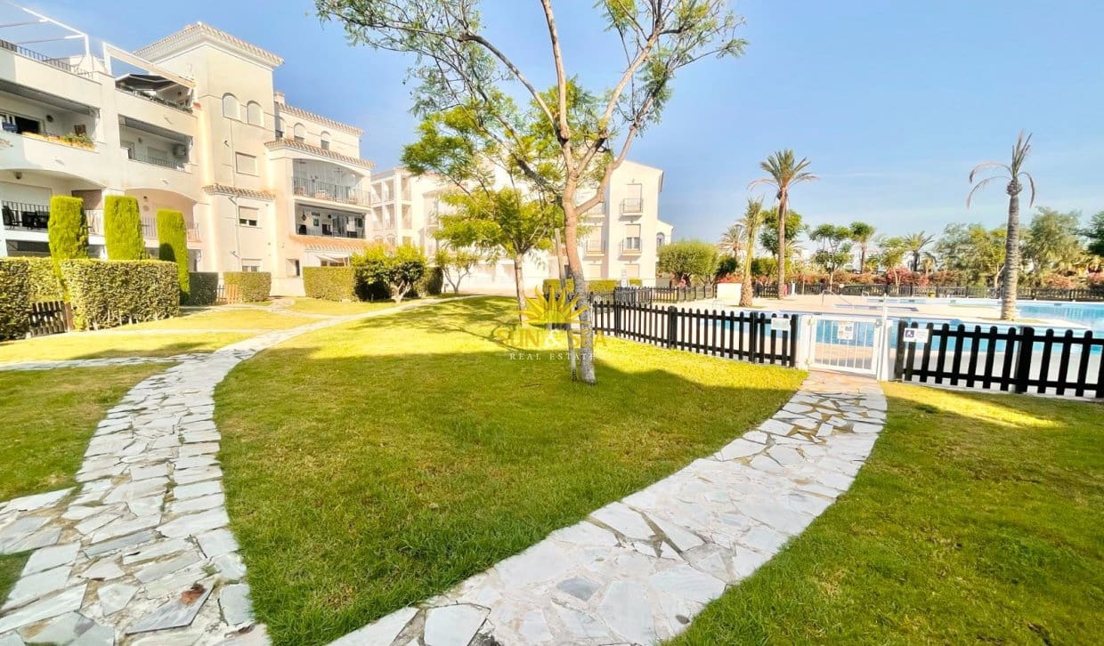 2 Zimmer Apartment zu vermieten in La Torre Golf Resort mit Pool Garage - 950 € (Ref: 9936700)