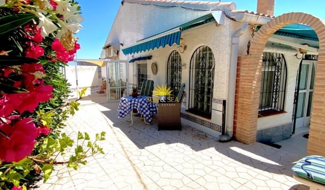 2 bedroom Villa for rent in Torreblanca, Torrevieja with garage - € 1,200 (Ref: 9936701)