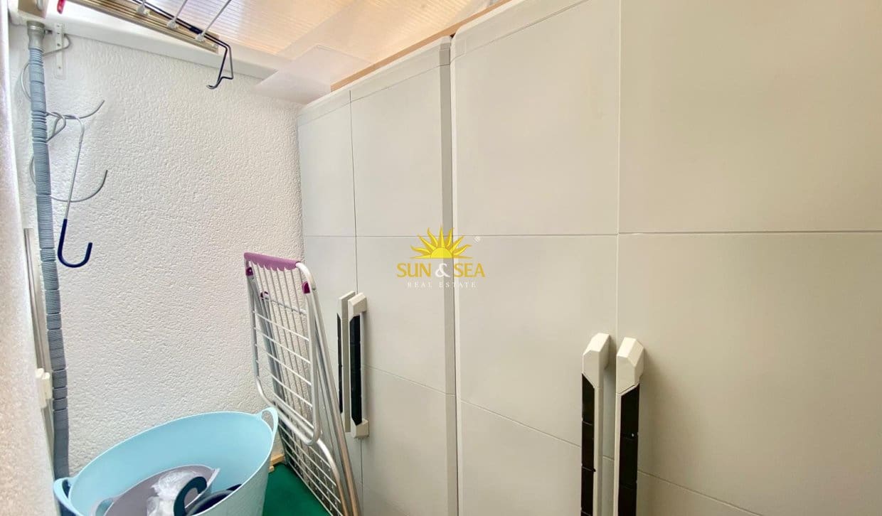 2 soveværelse Byhus til salg i Villamartin med swimmingpool - € 239.000 (Ref: 9939018)