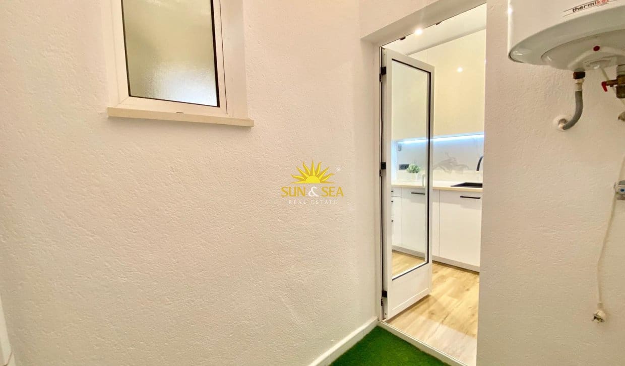 3 soverom Hus til salgs i Los Altos med svømmebasseng - € 279 000 (Ref: 9939019)
