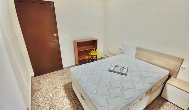 3 makuuhuone Huoneisto vuokrattavana paikassa Almoradí - 800 € (Ref: 9940718)