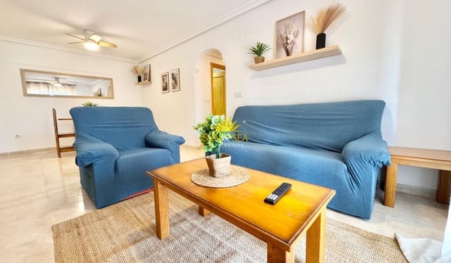 2 slaapkamer Appartement voor vakantieverhuur in Playa Flamenca, Orihuela met zwembad - € 850 (Ref: 9941278)