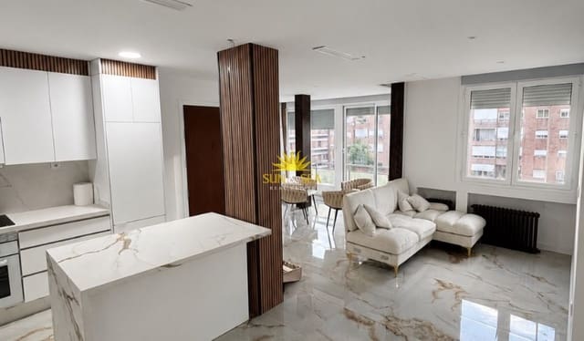 3 quarto Apartamento para arrendar em San Miguel, Múrcia cidade com garagem - 1 700 € (Ref: 9941279)
