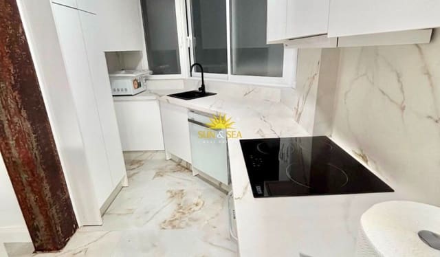 3 quarto Apartamento para arrendar em San Miguel, Múrcia cidade com garagem - 1 700 € (Ref: 9941279)