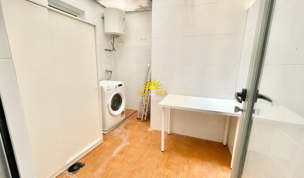 2 sovrum Lägenhet för semesterbostäder i Guardamar del Segura med garage - 1 500 € (Ref: 9941560)