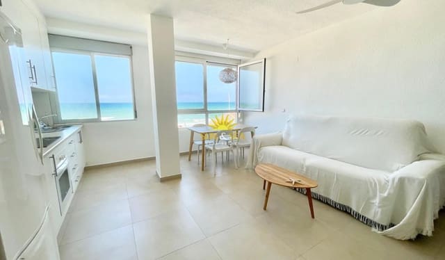 2 sovrum Lägenhet för semesterbostäder i Guardamar Playa, Guardamar del Segura med garage - 1 500 € (Ref: 9941560)