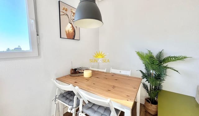 2 soveværelse Lejlighed til leje i Nueva Torrevieja, Torrevieja med swimmingpool - € 850 (Ref: 9944851)