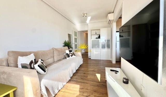 2 soveværelse Lejlighed til leje i Nueva Torrevieja, Torrevieja med swimmingpool - € 850 (Ref: 9944851)