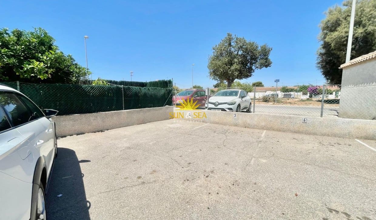 2 Zimmer Doppelhaus zu vermieten in Santiago de la Ribera mit Garage - 900 € (Ref: 9946047)