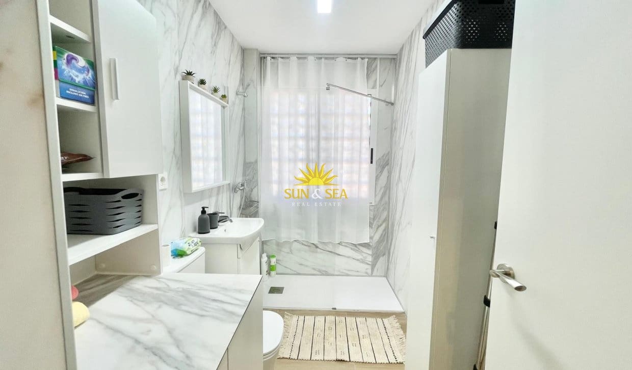 2 Zimmer Doppelhaus zu vermieten in Santiago de la Ribera mit Garage - 900 € (Ref: 9946047)