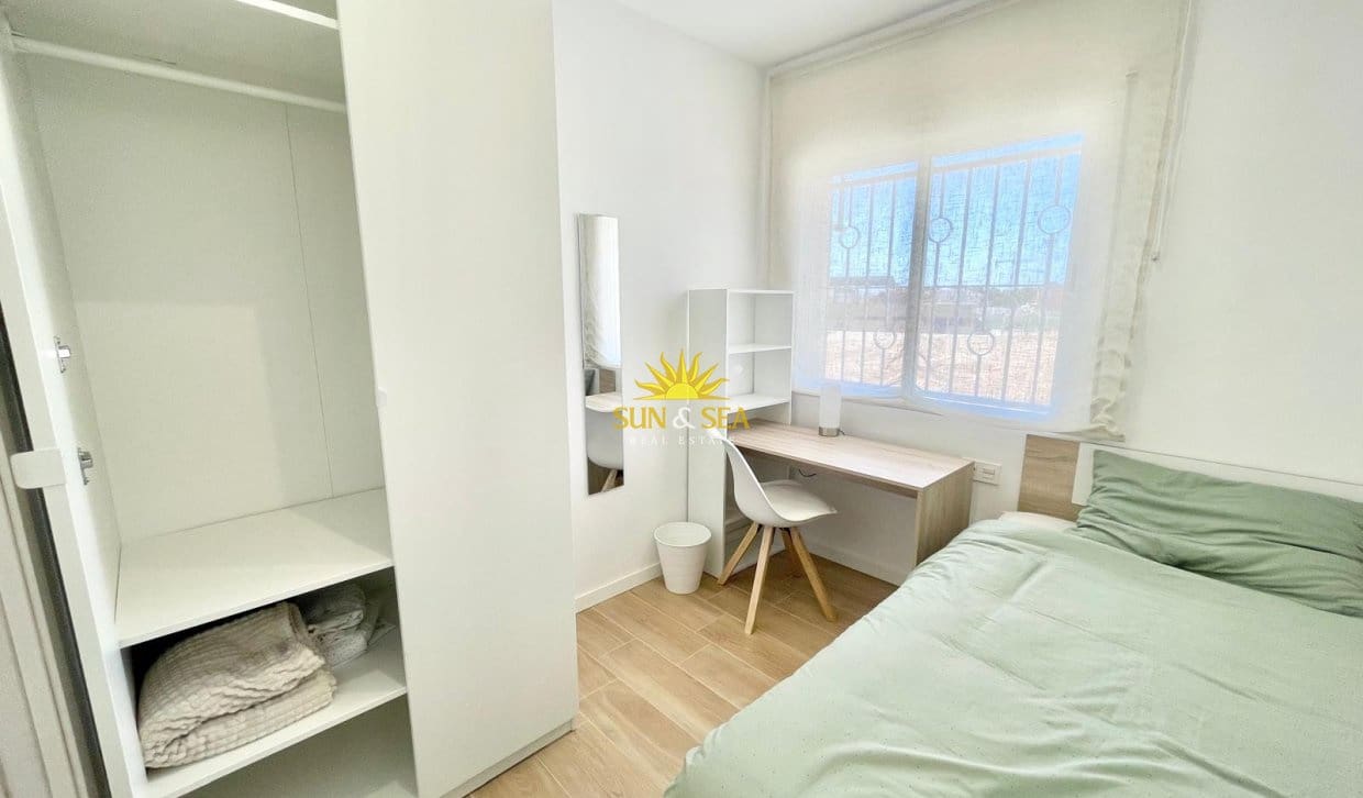 2 Zimmer Doppelhaus zu vermieten in Santiago de la Ribera mit Garage - 900 € (Ref: 9946047)