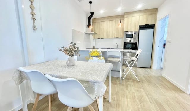 2 soveværelse Semi-Rækkehus til leje i Santiago de la Ribera, San Javier med garage - € 900 (Ref: 9946047)