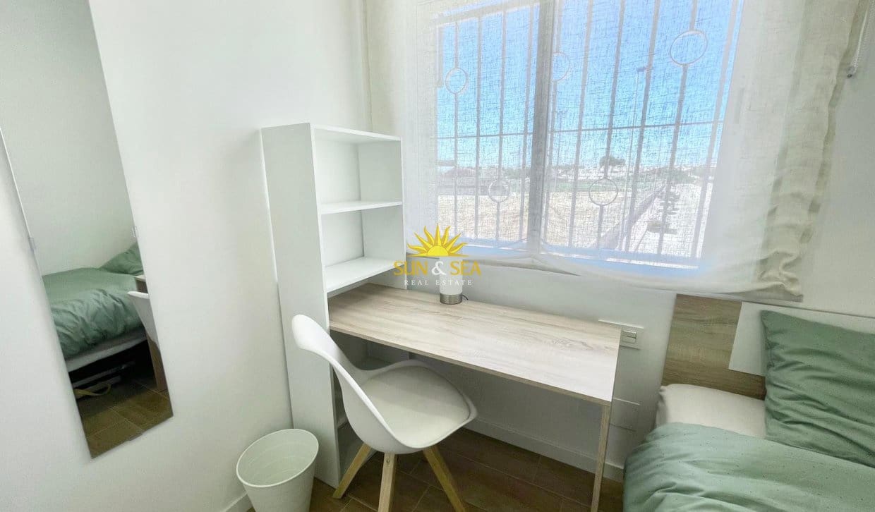2 Zimmer Doppelhaus zu vermieten in Santiago de la Ribera mit Garage - 900 € (Ref: 9946047)
