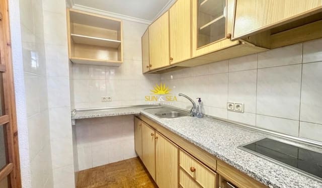 1 slaapkamer Appartement te huur in El Molino, Torrevieja met zwembad - € 700 (Ref: 9946615)