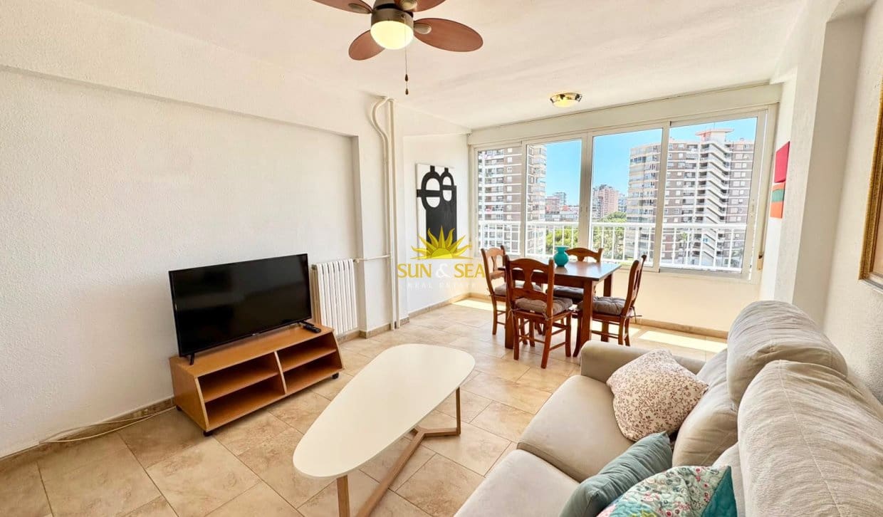 1 Zimmer Apartment zu vermieten in Alicante / Alacant Stadt mit Pool Garage - 1.200 € (Ref: 9948685)