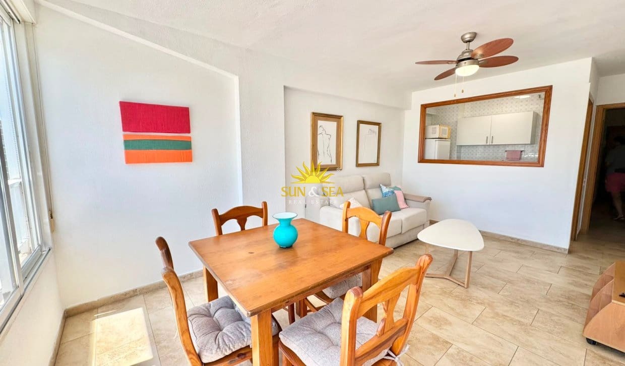 1 Zimmer Apartment zu vermieten in Alicante / Alacant Stadt mit Pool Garage - 1.200 € (Ref: 9948685)