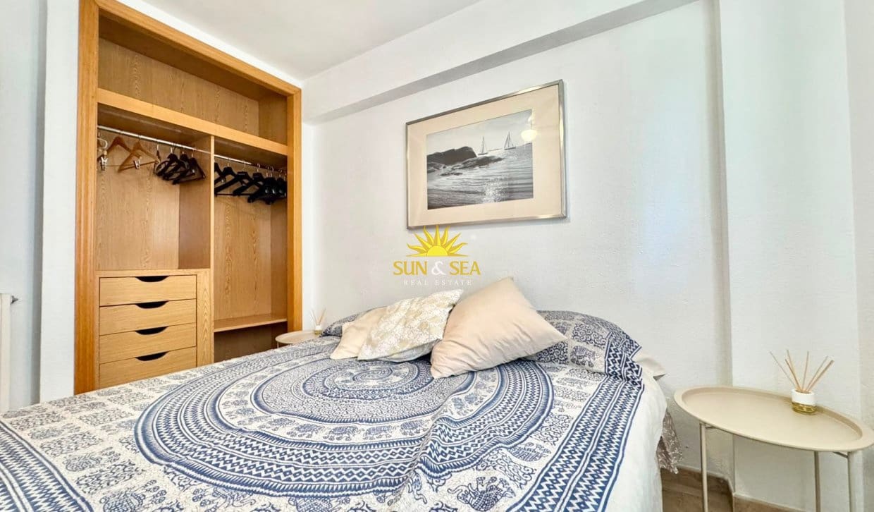 1 Zimmer Apartment zu vermieten in Alicante / Alacant Stadt mit Pool Garage - 1.200 € (Ref: 9948685)