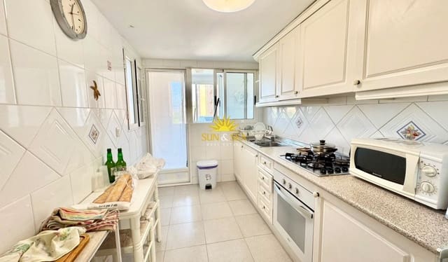 Appartement de 2 chambres de location de vacances à Playa de San Juan, Alicante ville avec piscine garage - 1 100 € (Ref: 9948686)