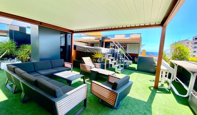 2 chambre Penthouse à vendre à Punta Prima, Torrevieja avec piscine - 670 000 € (Ref: 9948840)