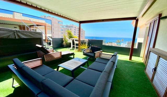 2 chambre Penthouse à vendre à Punta Prima, Torrevieja avec piscine - 670 000 € (Ref: 9948840)