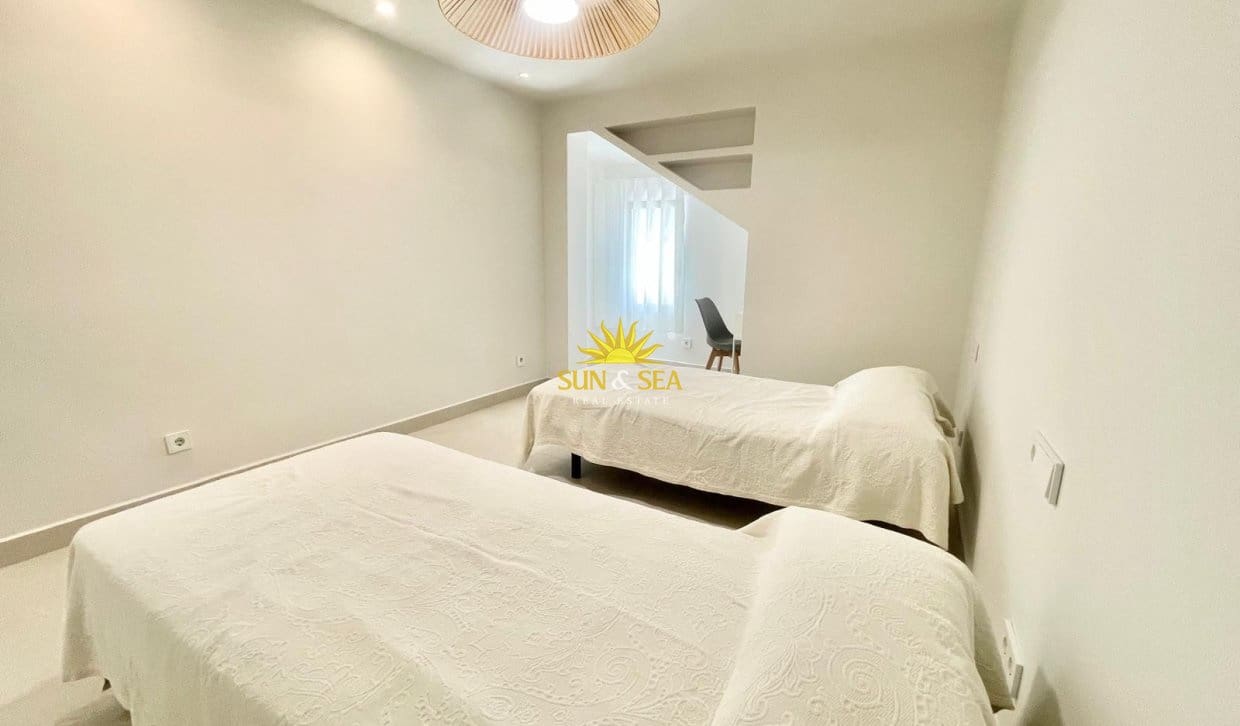 4 bedroom Townhouse for holiday rental in Campoamor - € 3,500 (Ref: 9948841)