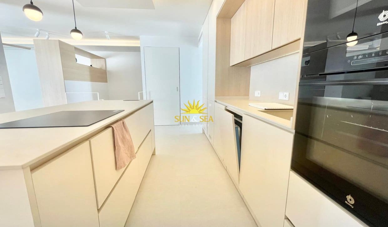 4 bedroom Townhouse for holiday rental in Campoamor - € 3,500 (Ref: 9948841)