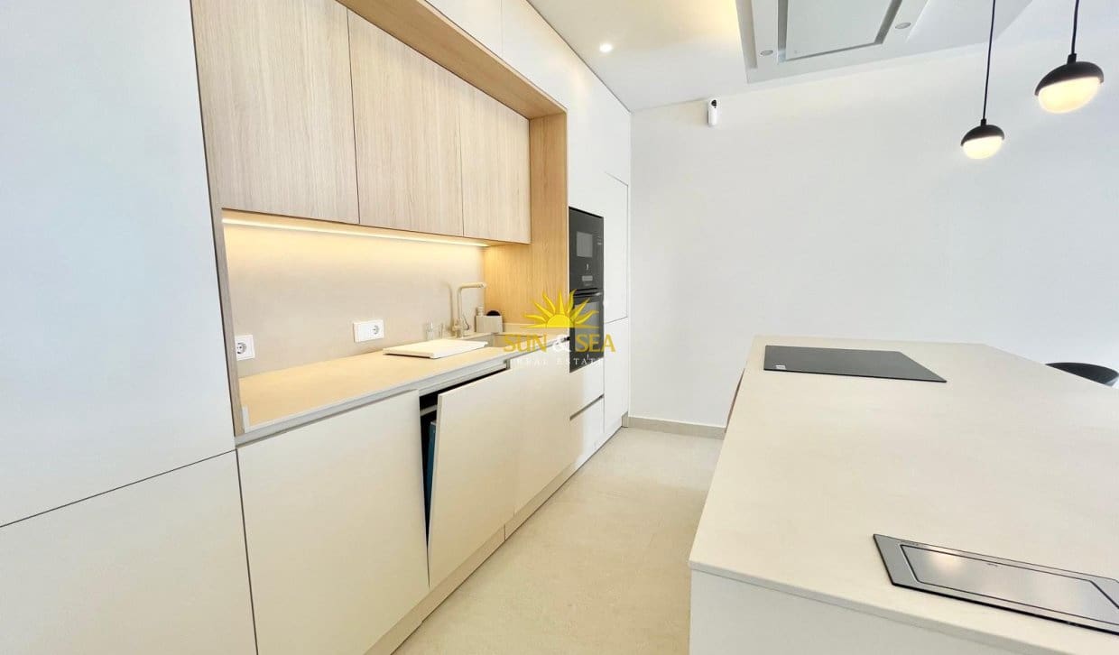 4 bedroom Townhouse for holiday rental in Campoamor - € 3,500 (Ref: 9948841)